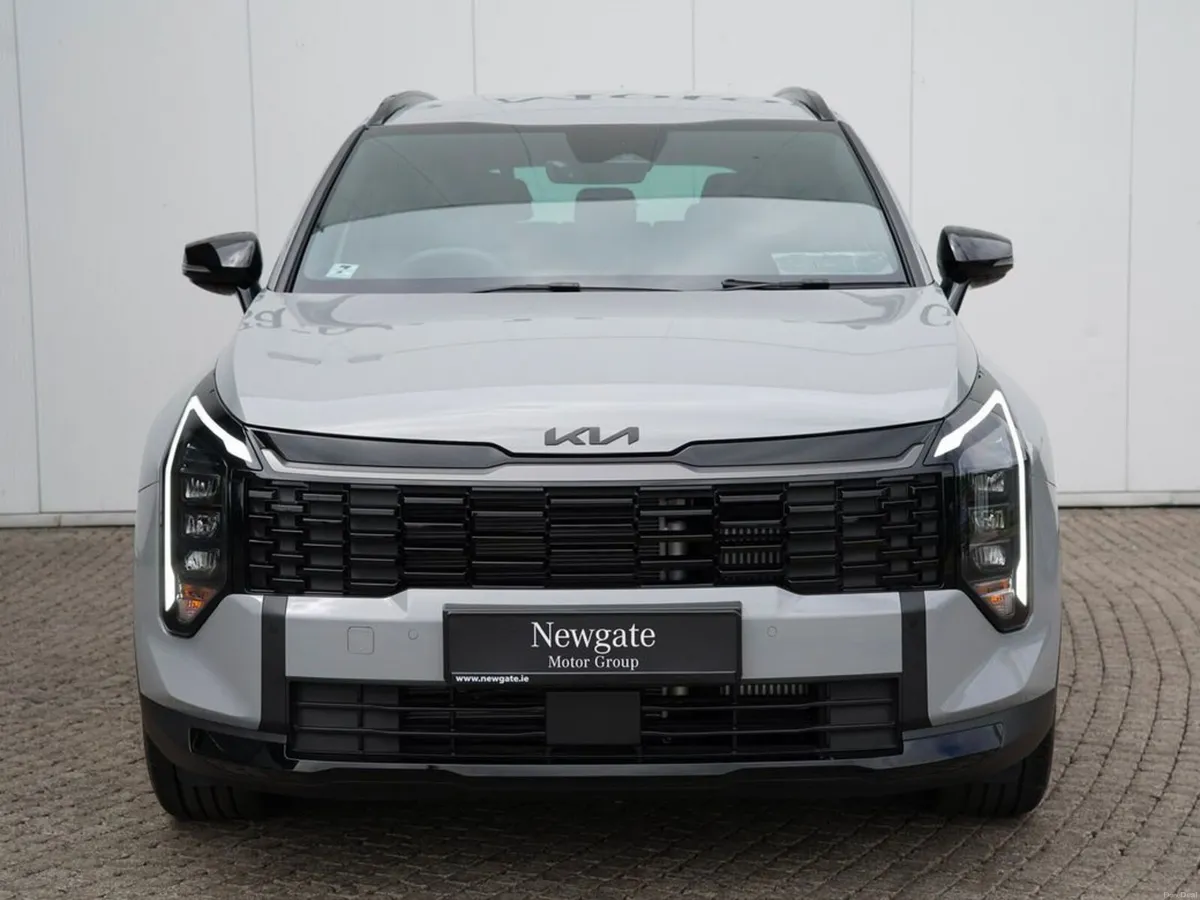 Kia Sportage BLACK EDITION HYBRID - Image 3