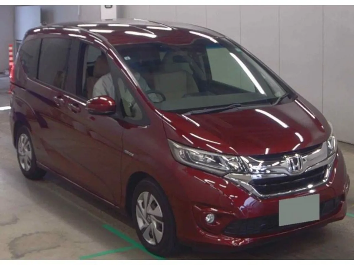 Honda Freed 1.5 Petrol Hybrid Auto - Image 1