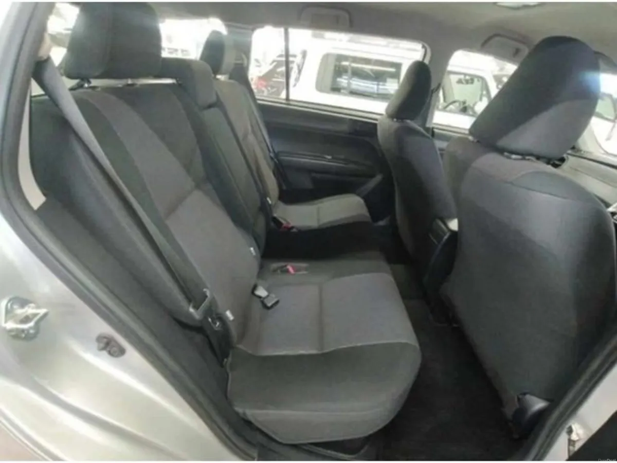 Toyota Corolla 1.5 Corolla Fielder Petrol Hybrid A - Image 6