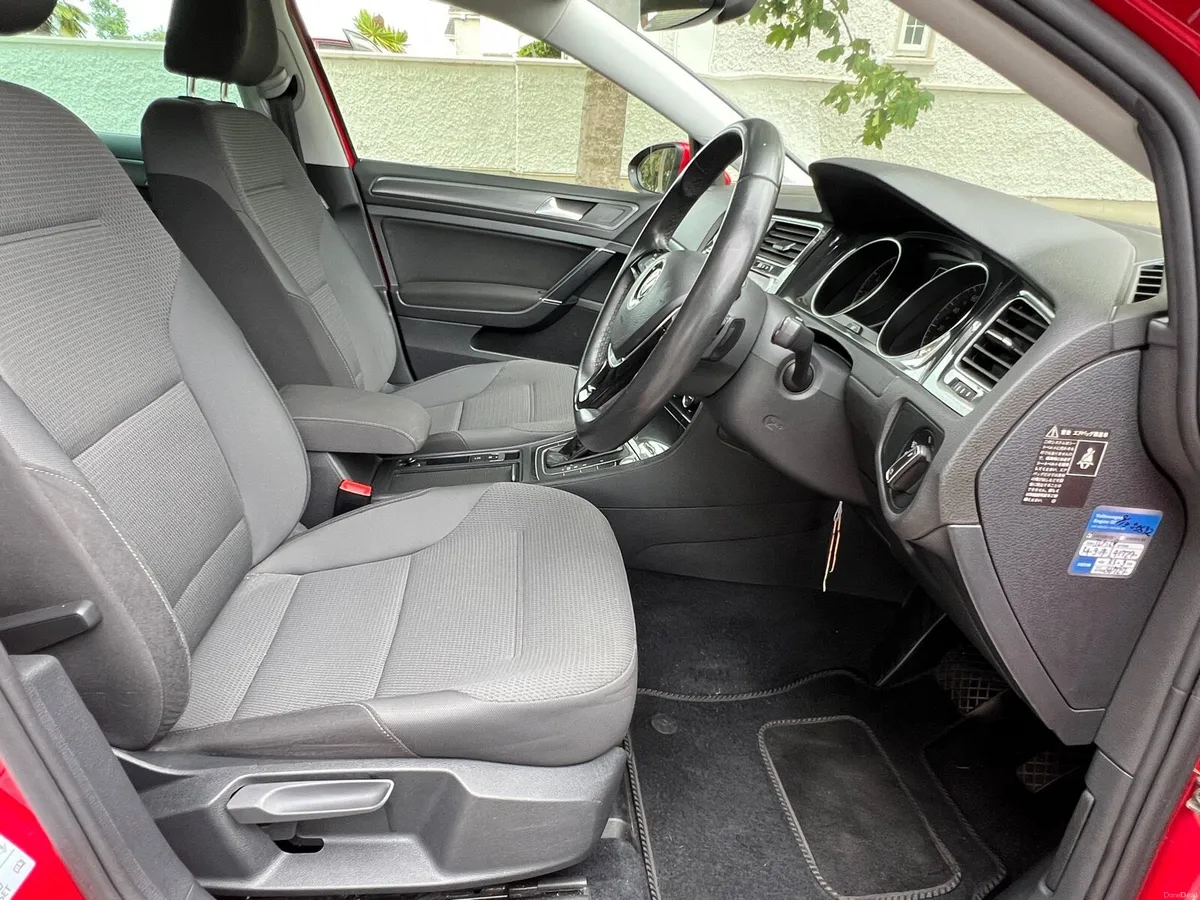 Volkswagen Golf 1.2 Tsi Auto Estate,Like Brand New - Image 5