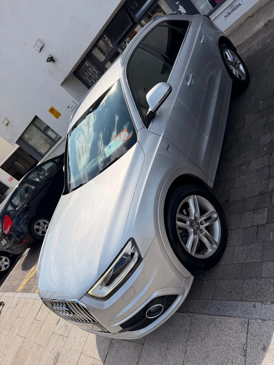 DEPOSIT TAK AUDI Q3 SLINE QUATTRO ULTRA LOW KMS*** - Image 3
