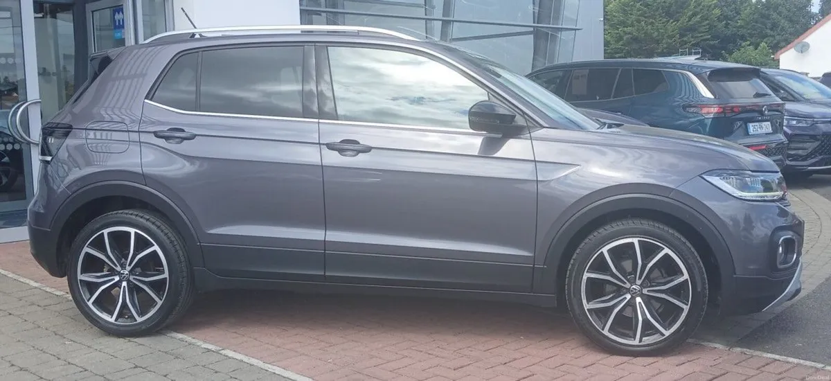Volkswagen T-Cross Style 1.0 TSI 110HP **AUTOMATIC - Image 2