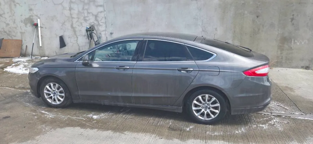2015 ford mondeo - Image 2