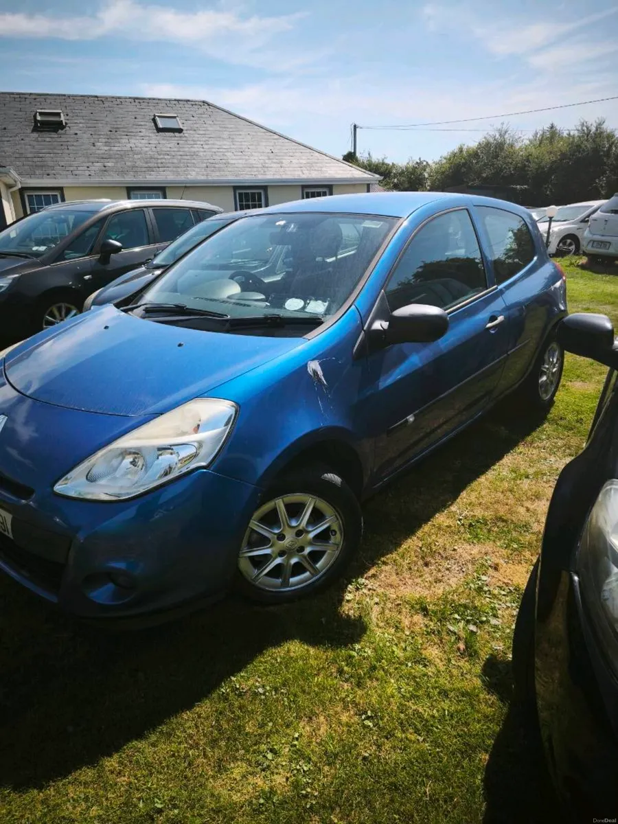 2010. Renault Clio 1.5 diesel - Image 2
