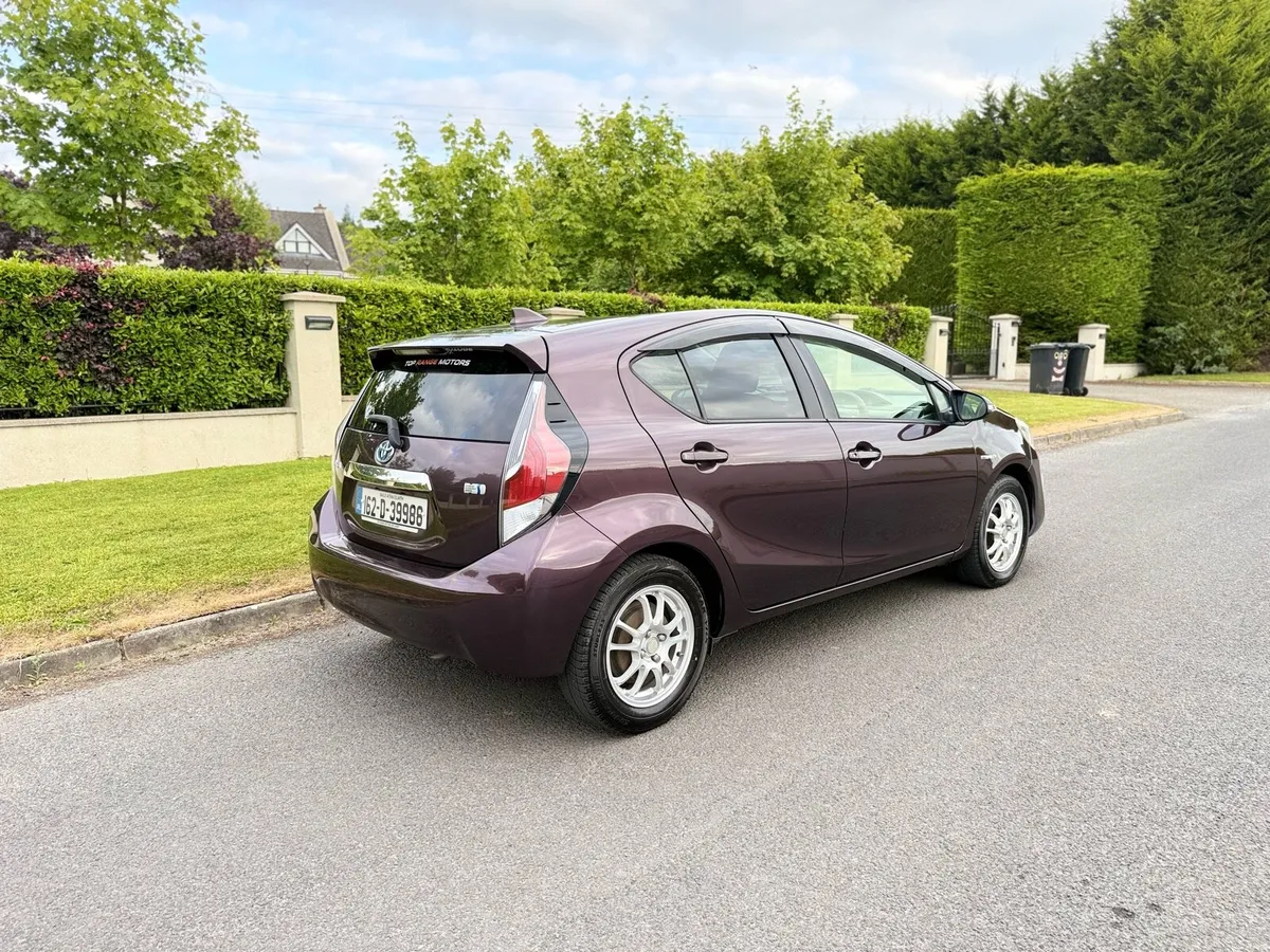 Toyota Aqua 2016 Hybrid 1.5 petrol 93000km High sp - Image 3