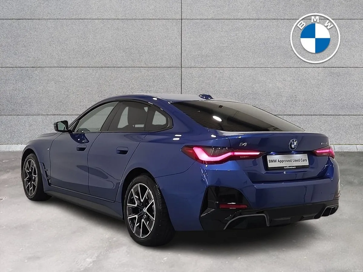 BMW i4 eDrive35 M Sport - Image 3
