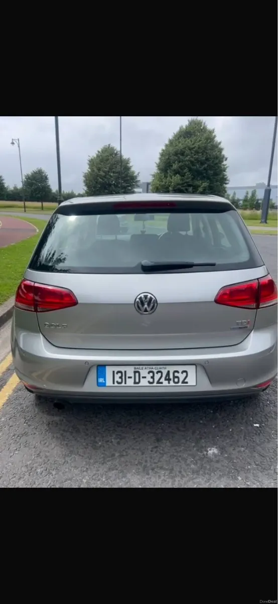 Selling 2013 Volkswagen Golf 1.6 TDI Bluemotion - Image 3