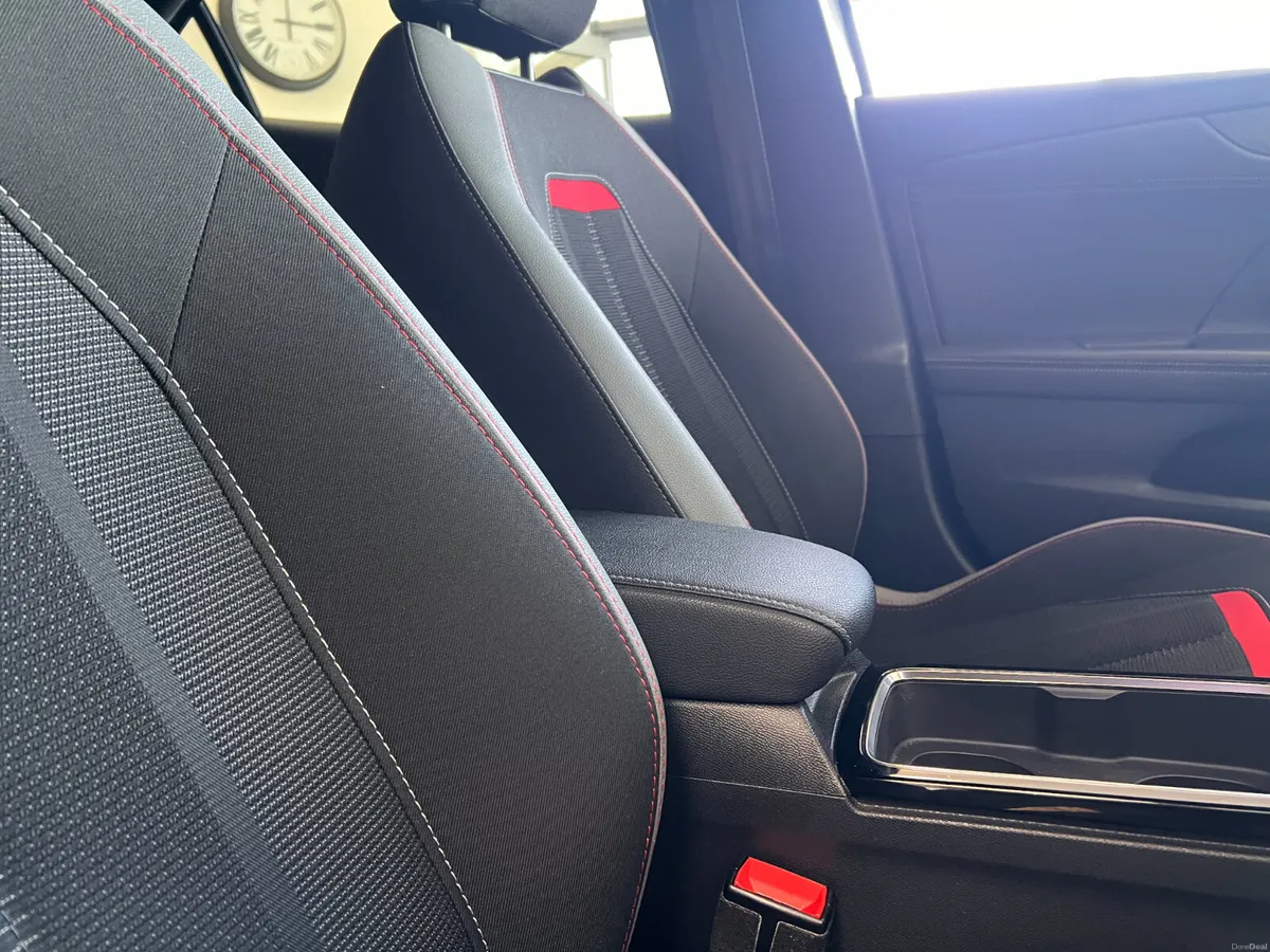 Tiny Kms As New High Spec SRI 2022 Opel Mokka SRI - Image 6