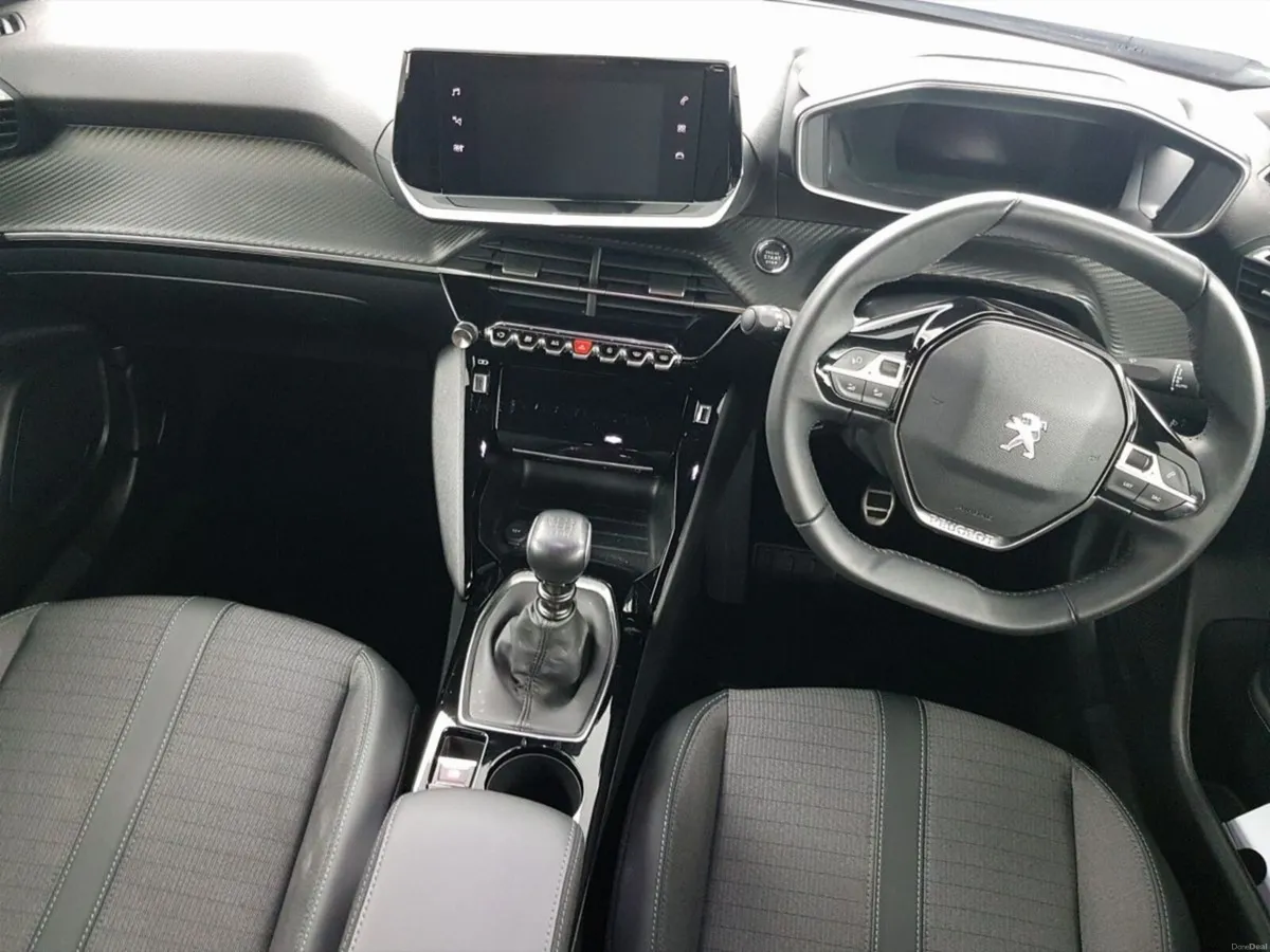 Peugeot 2008 1.2 Puretech 100bhp Allure - Image 4