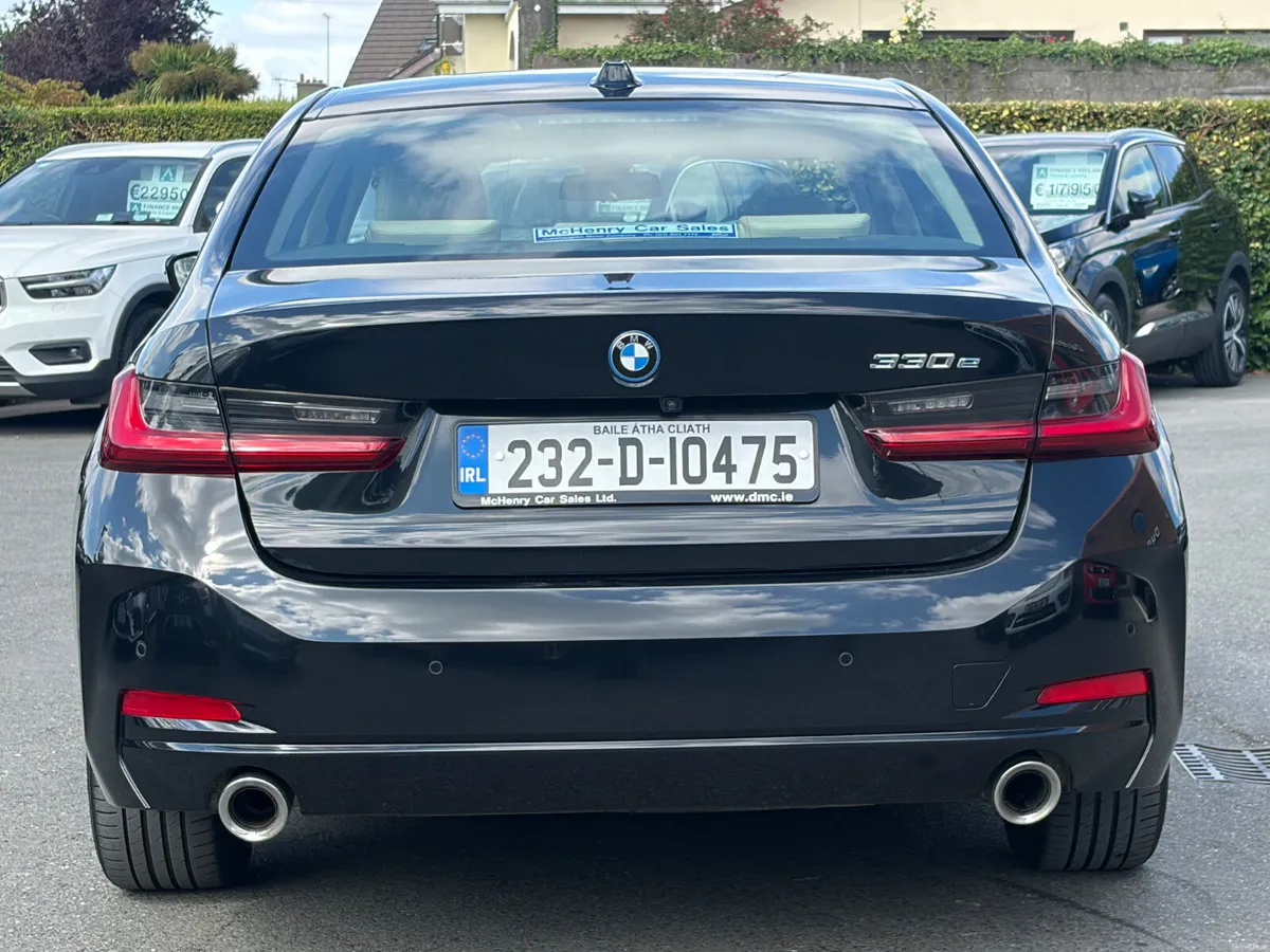 232 BMW 330E Sport *Battery 97%* - Image 6