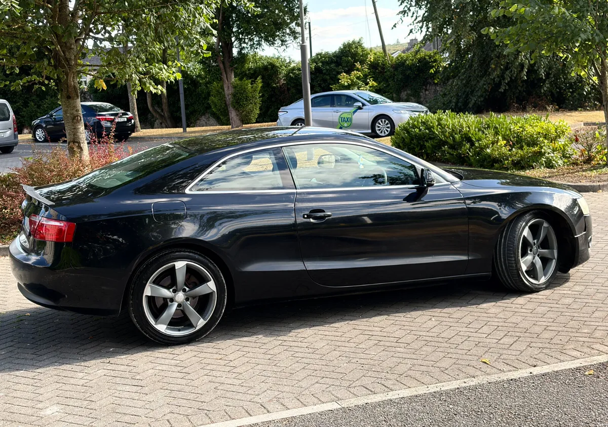 Audi A5 2011 2.0 TDI new nct 8/27 - Image 3