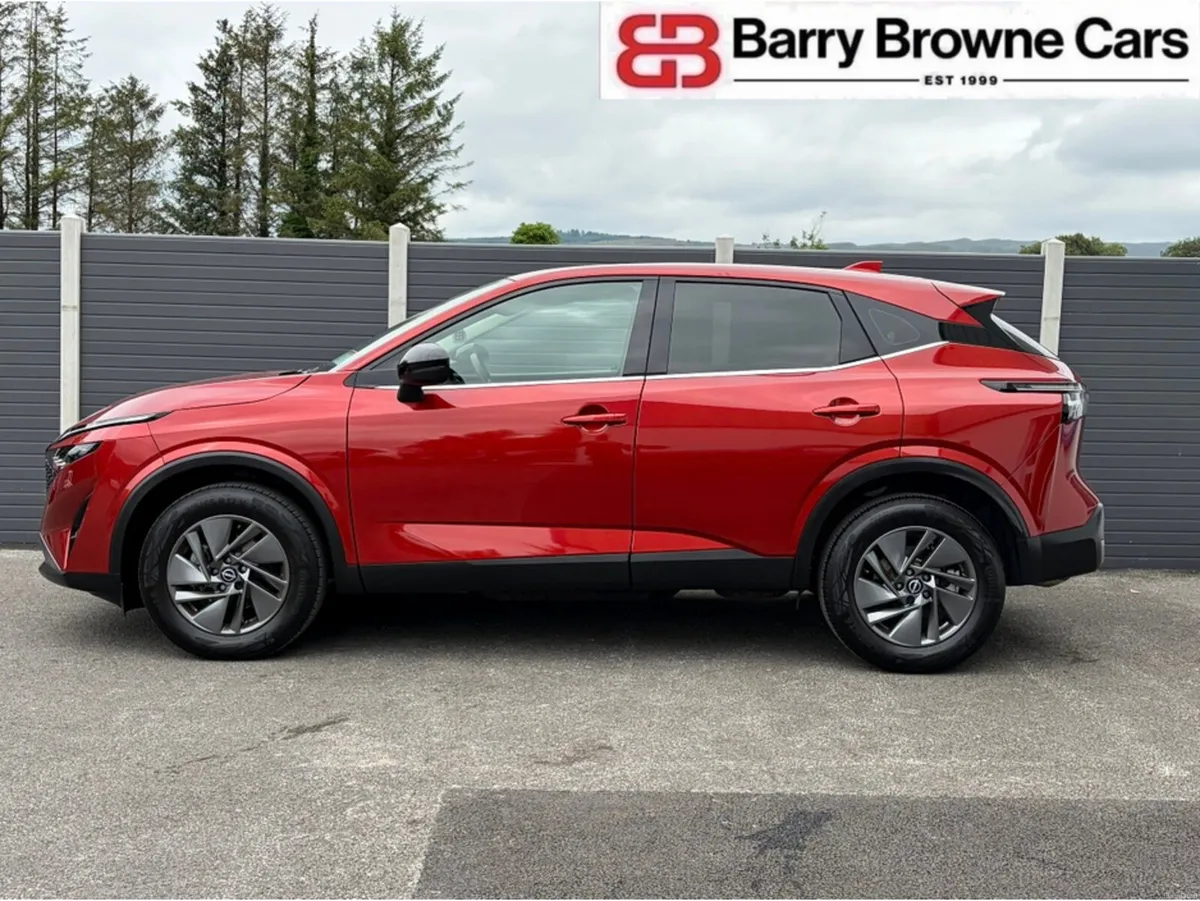 Nissan Qashqai ACENTA PREMIUM DIG-T - Image 4