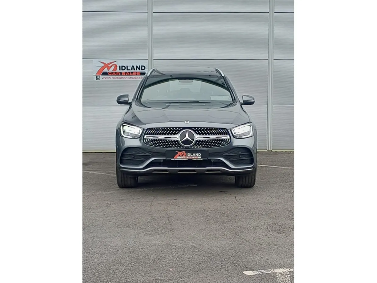 Mercedes-Benz GLC 300 AMG LINE PREM+ E 4MATIC PREM - Image 3