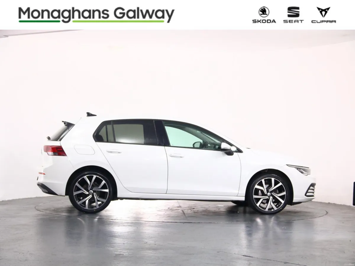 Volkswagen Golf L 2.0 TDI MANUAL 6SPEED FWD 115HP - Image 2