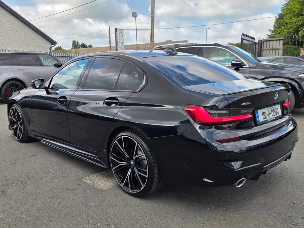 BMW 3-Series 320D M-SPORT M-PERFORMANCE X-DRIVE AU - Image 6