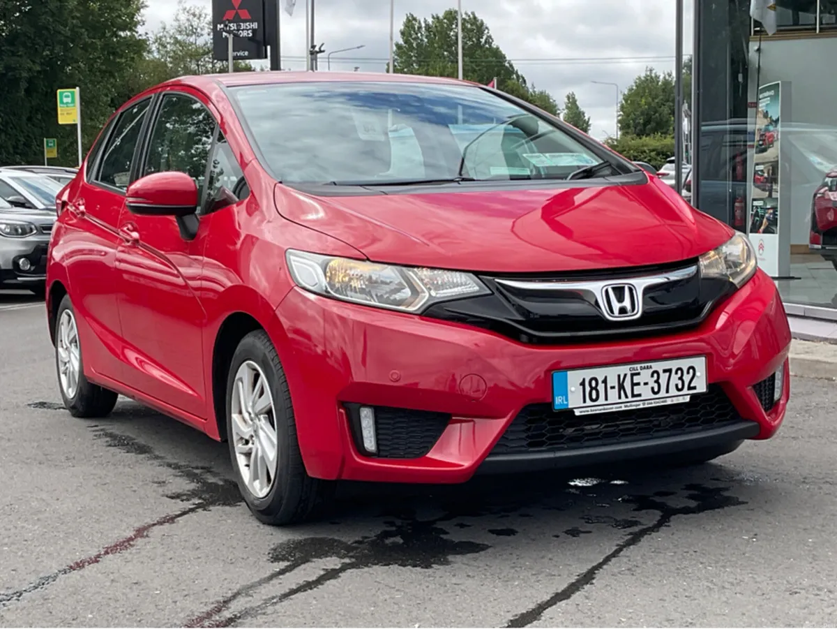 Honda Jazz 1.3 I VTEC ES 5DR - Image 2