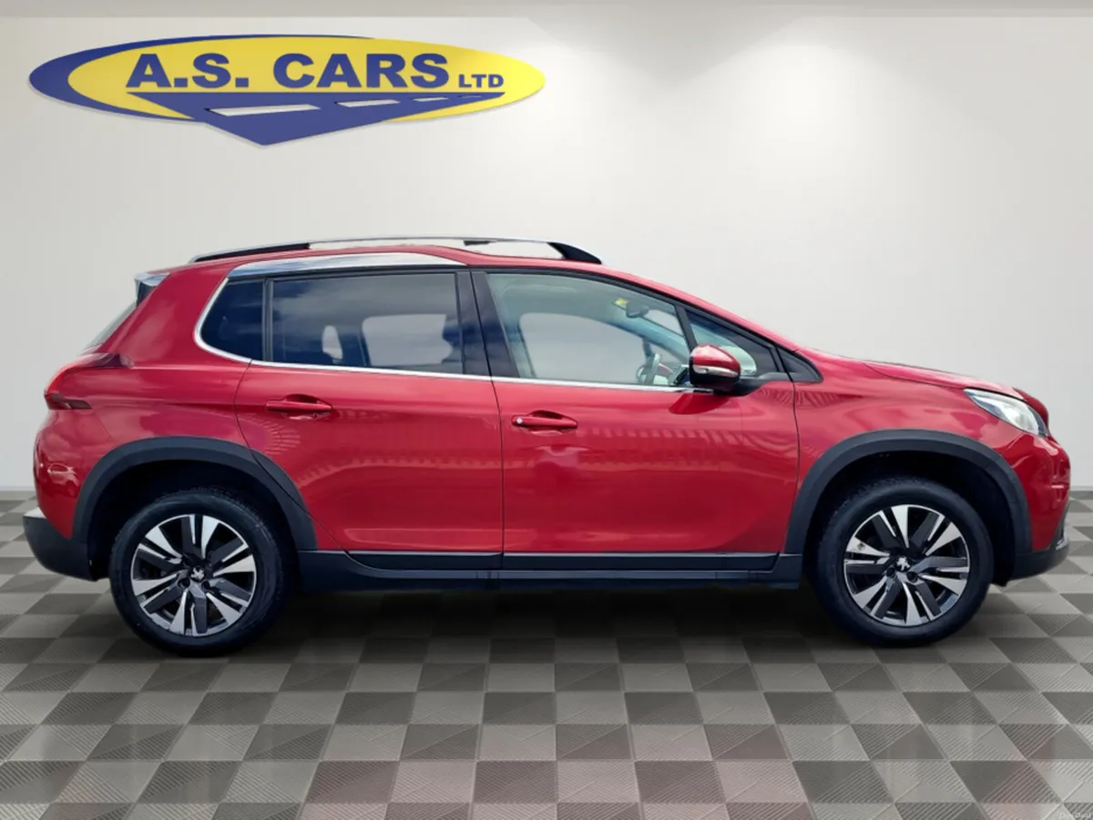 Peugeot 2008 ALLURE 1.2 PURETECH 82 4DR - Image 4