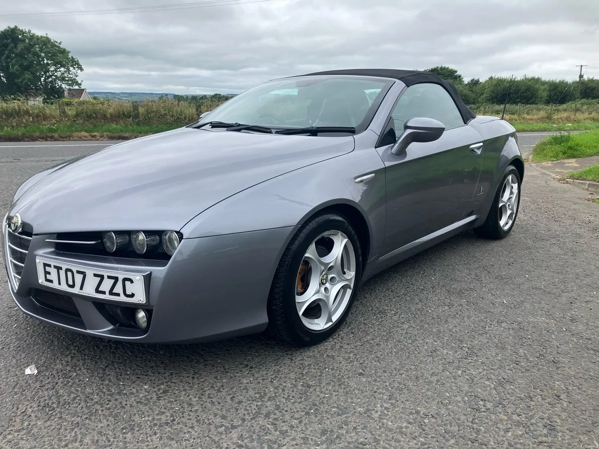 Alfa Romeo spider - Image 1