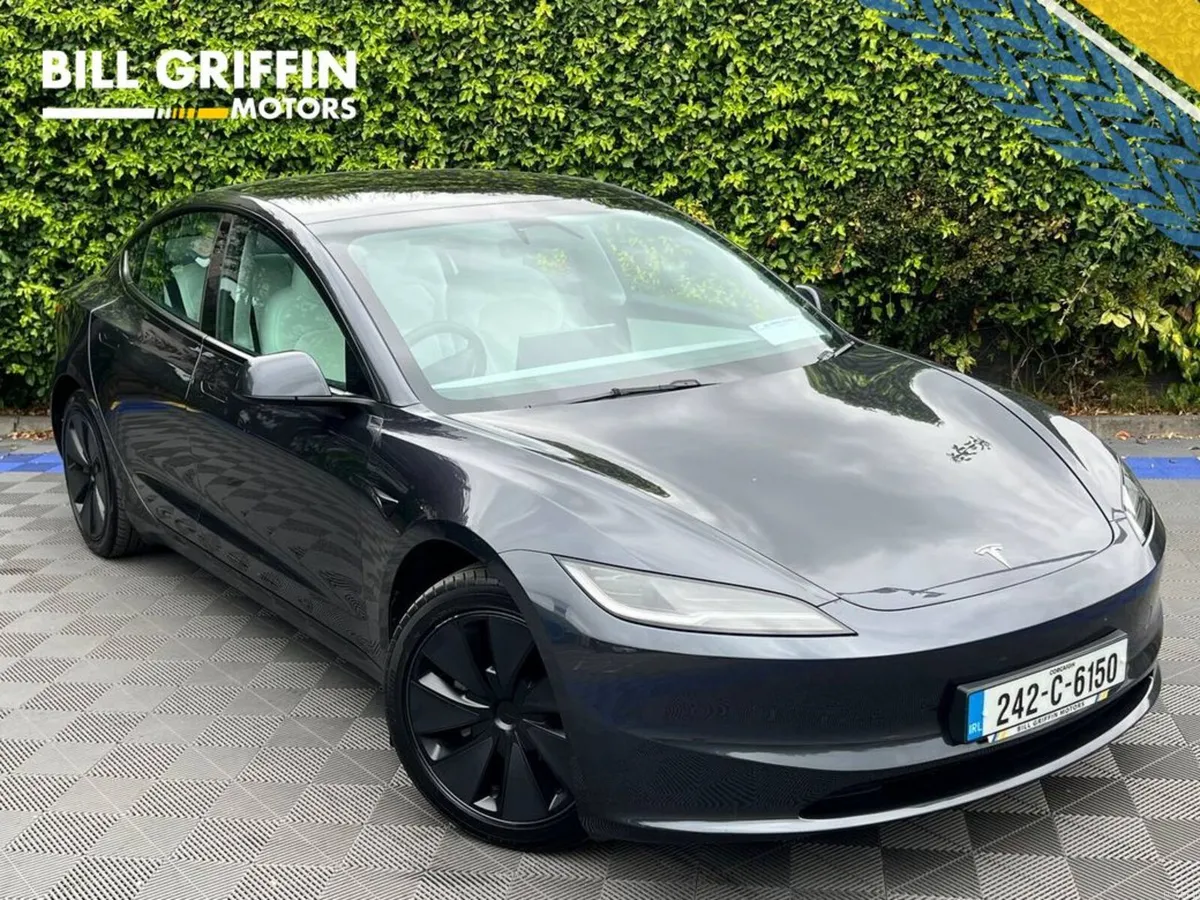 Tesla Model 3 RWD // PANORAMIC SUNROOF /// LEATHER - Image 1