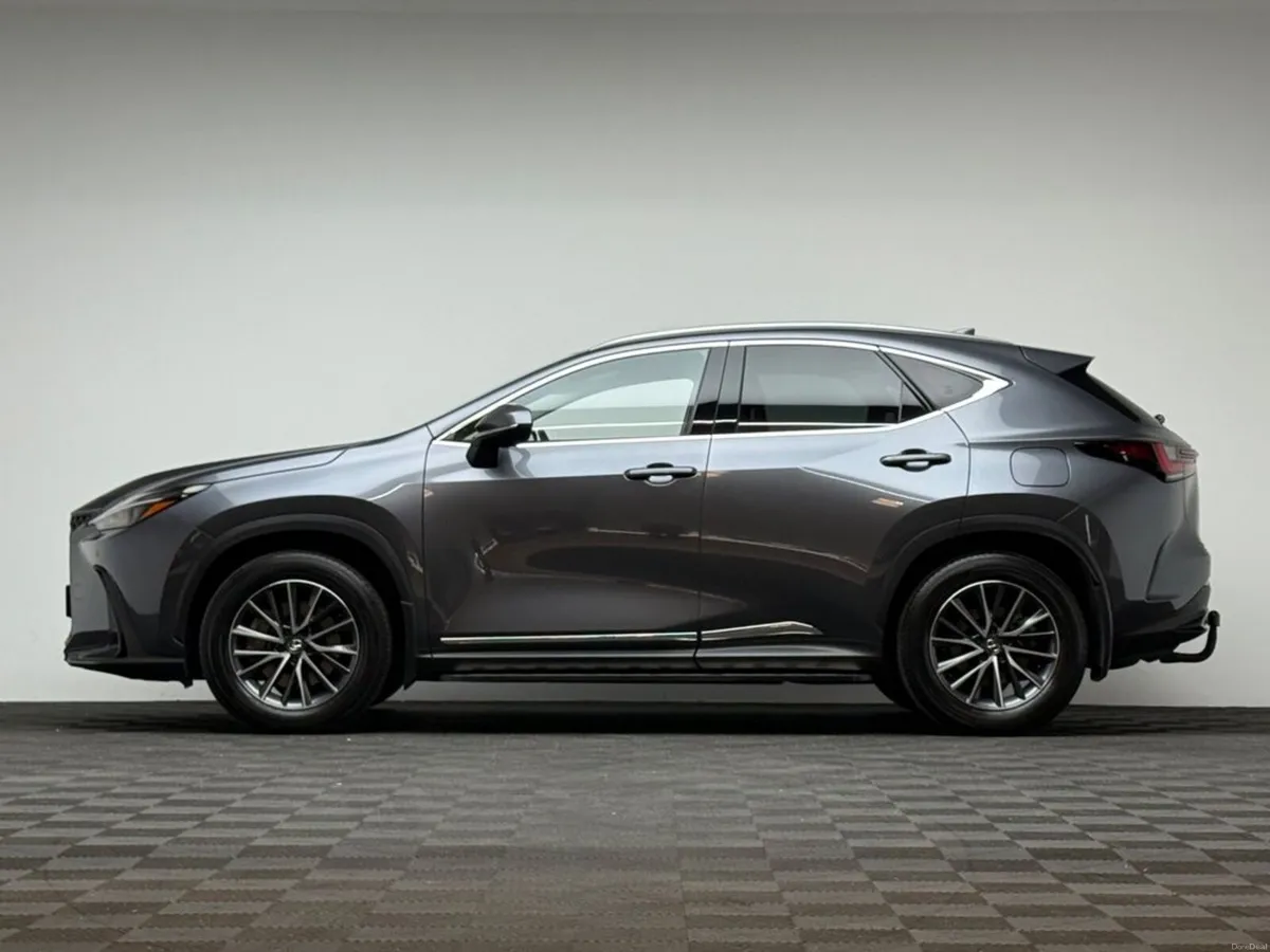 Lexus NX NX450H+ EXECUTIVE - Image 4