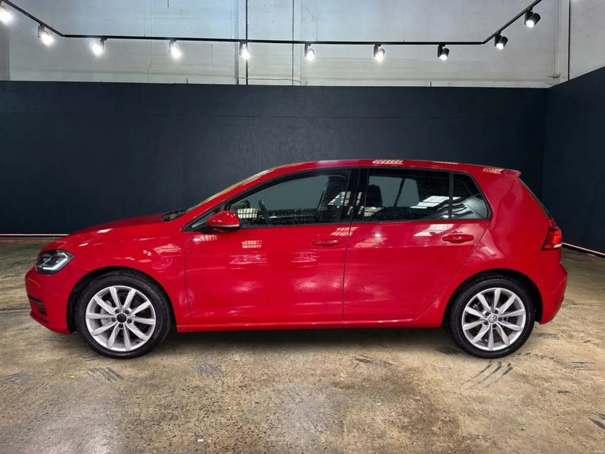 Volkswagen Golf 1.2 TSI COMFORT LINE TECH EDITION - Image 6