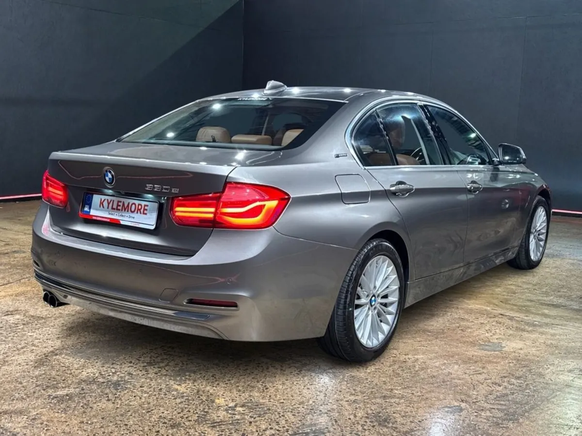 BMW 3-Series 2.0 AUTOMATIC PHEV - PERFORMANCE LUXU - Image 3