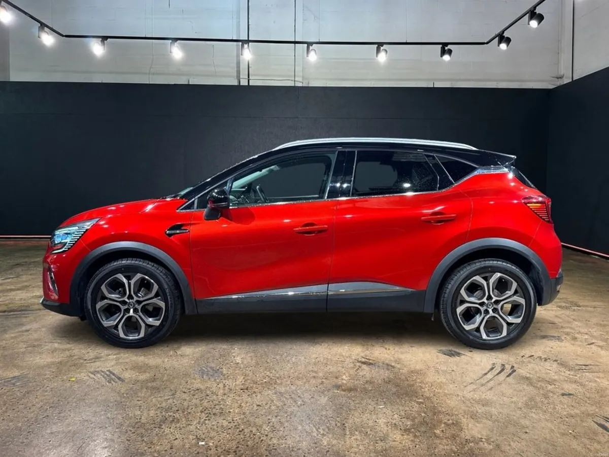 Renault Captur 1.3 AUTOMATIC - RED/BLACK TWO TONE - Image 6