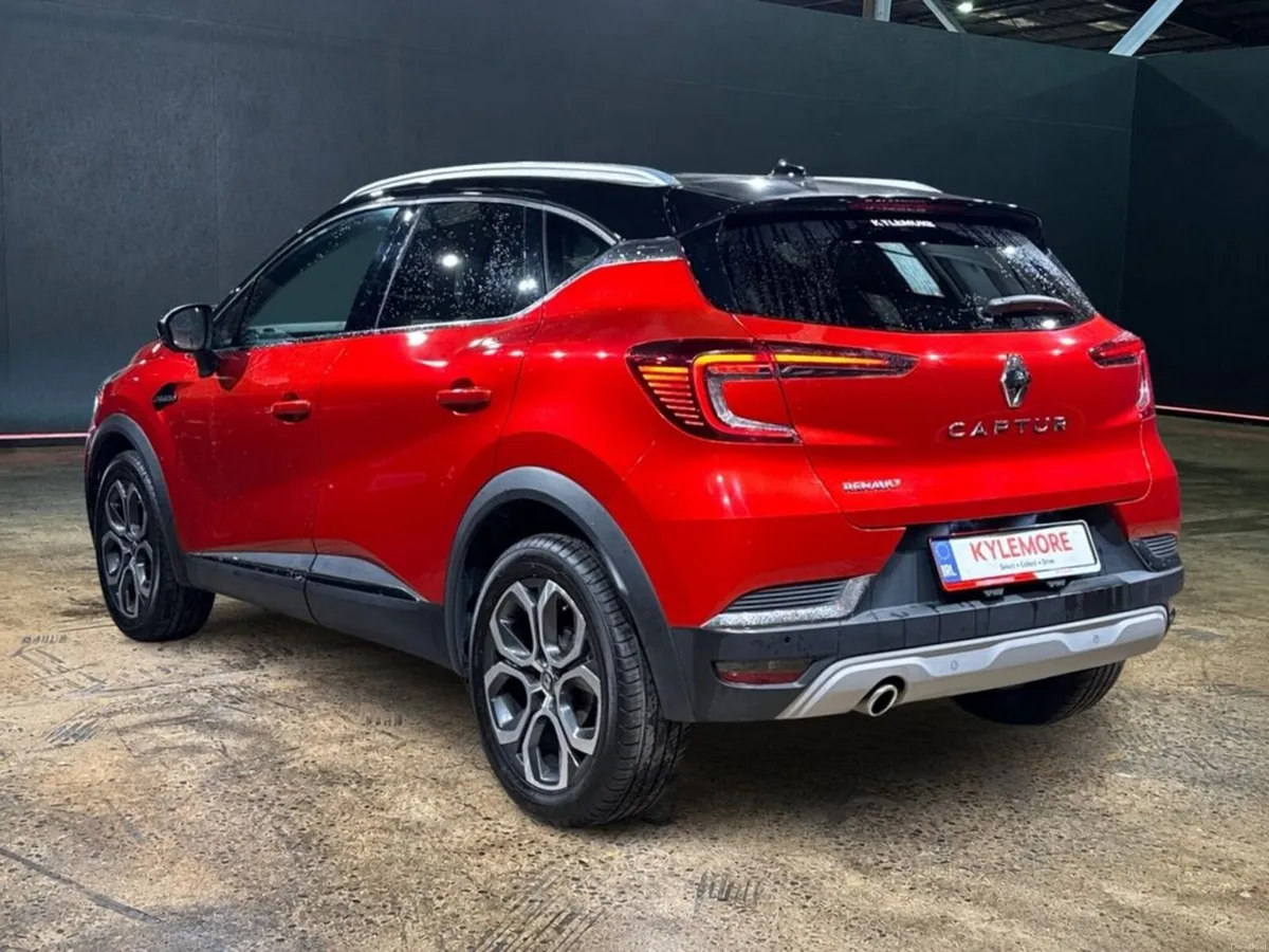 Renault Captur 1.3 AUTOMATIC - RED/BLACK TWO TONE - Image 5