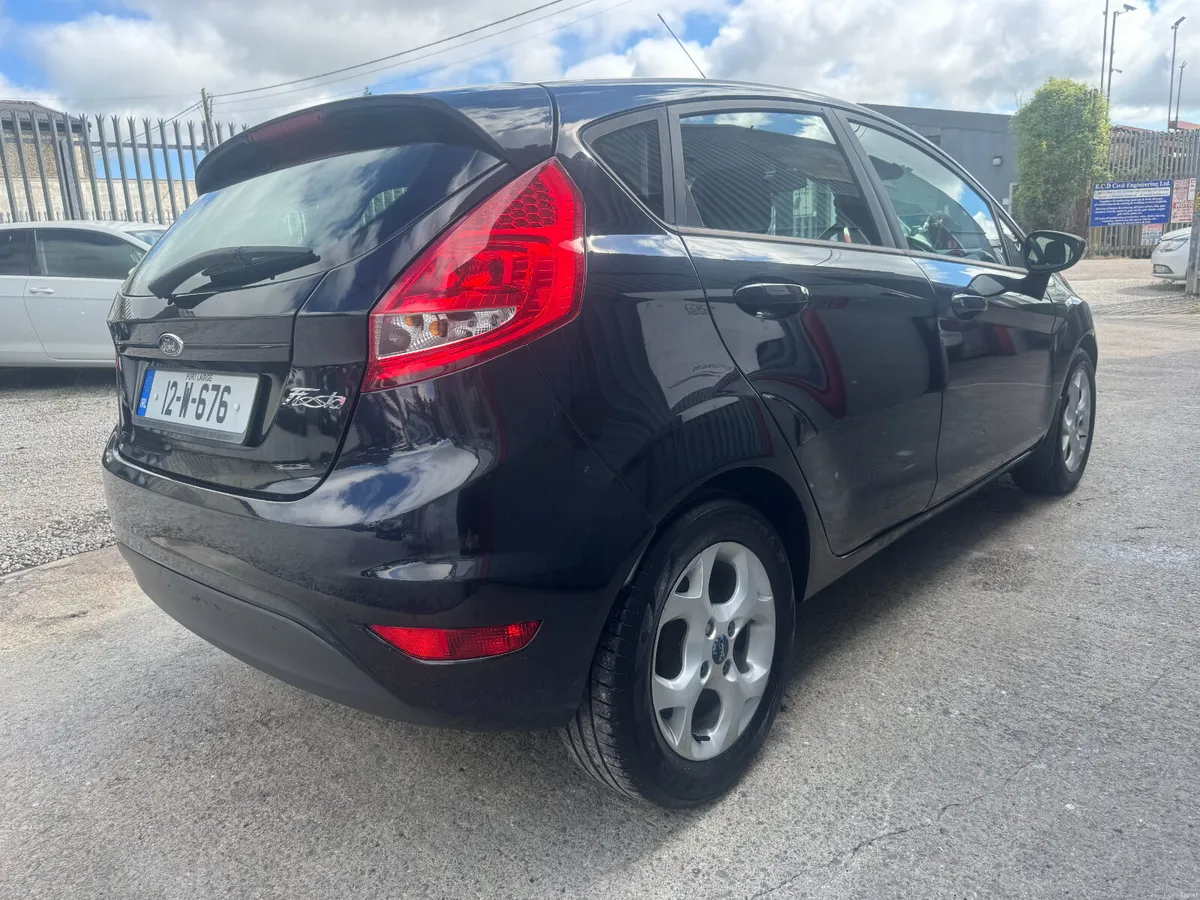 2012 Ford Fiesta 1.2 zetec - Image 3