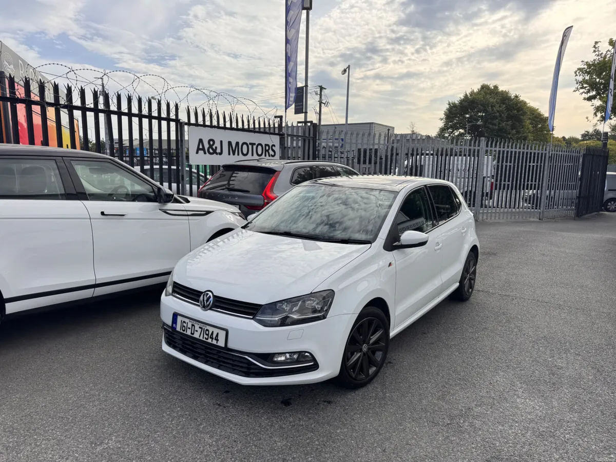 16 VW POLO GLASS ROOF LEATHER SEATS - Image 1