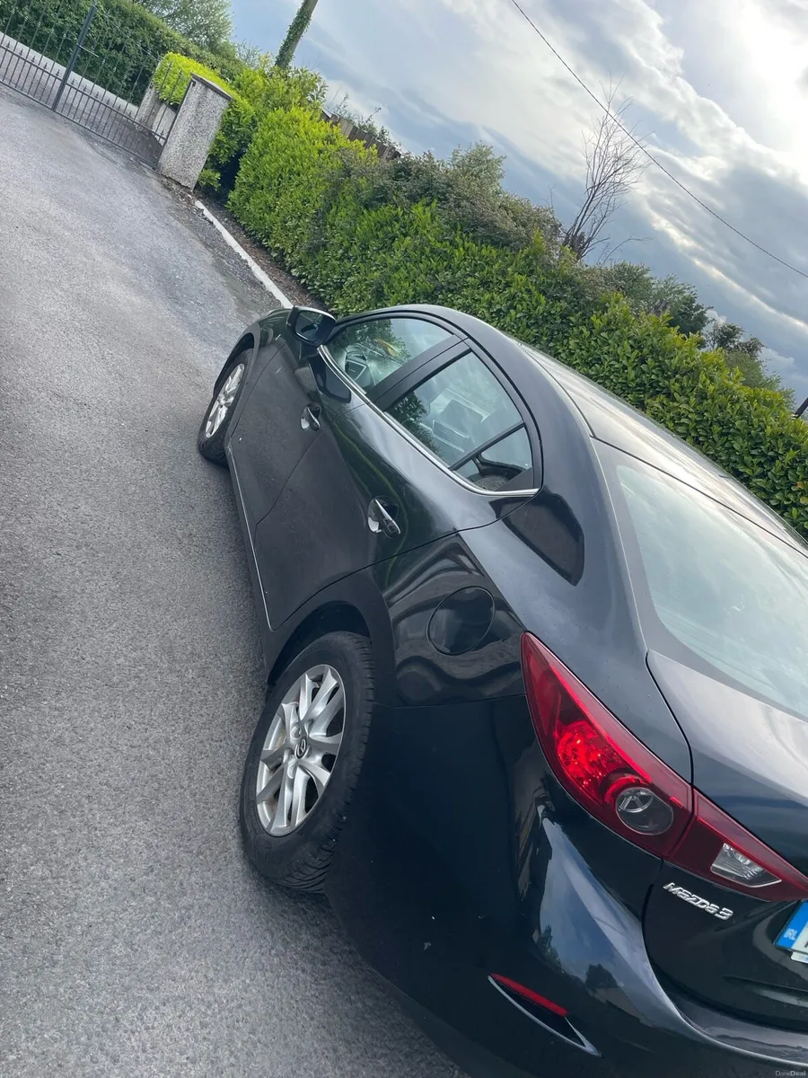mazda 3 - Image 6