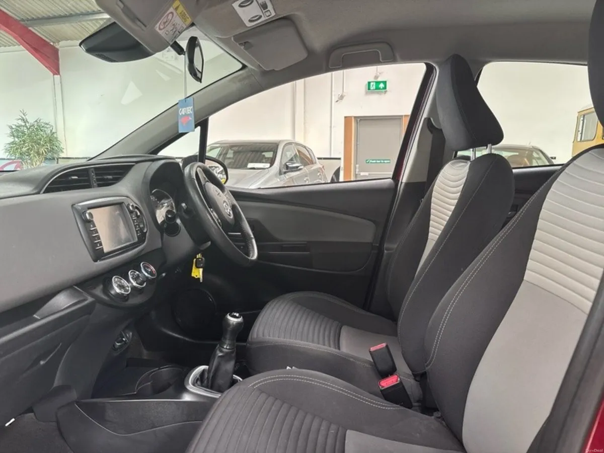 Toyota Yaris YARIS 1.0 5DR LUNA - Image 6