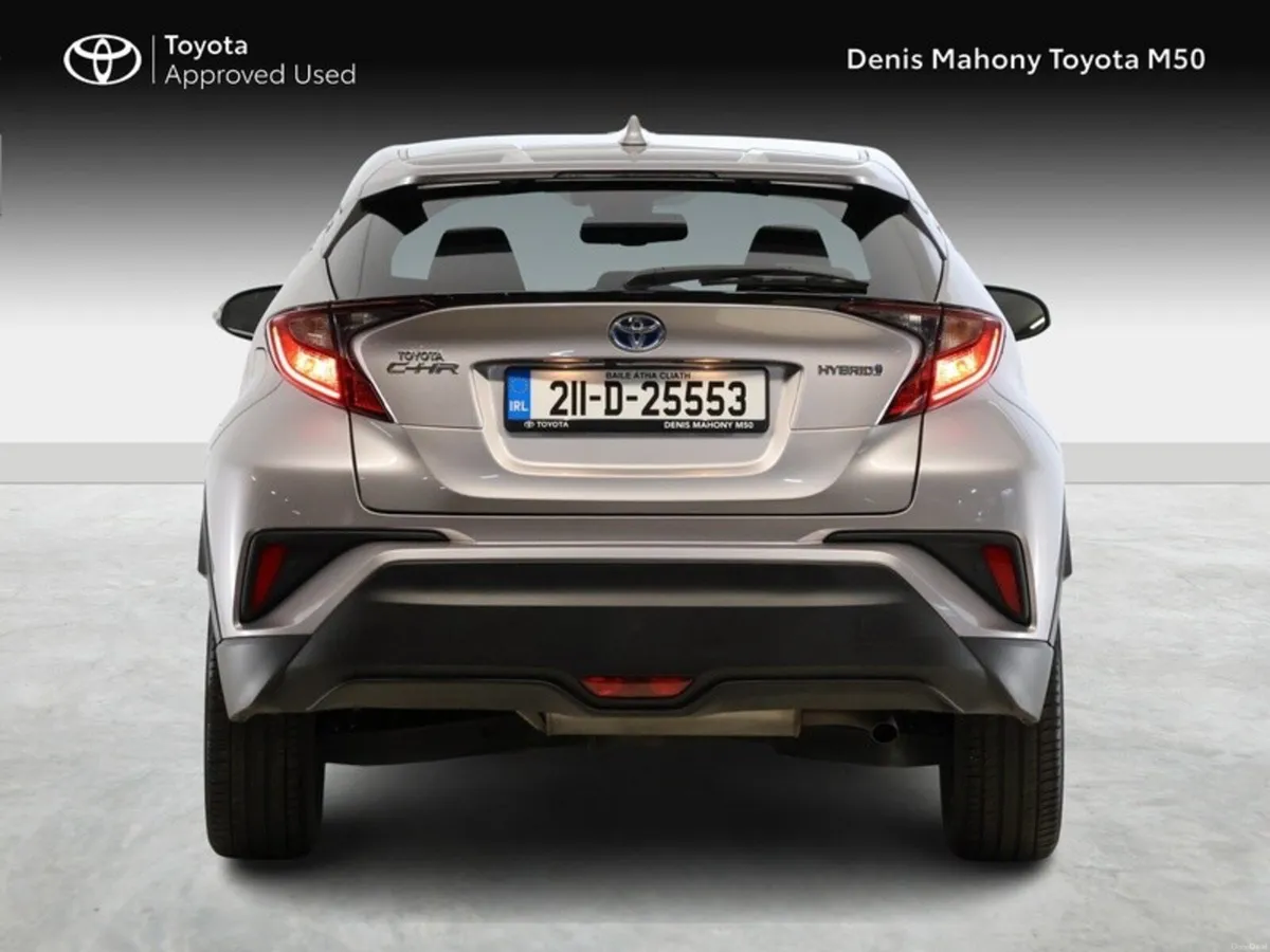Toyota C-HR Sport Hybrid - Image 4