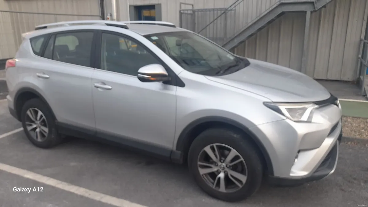 Toyota RAV4 2016 - Image 3