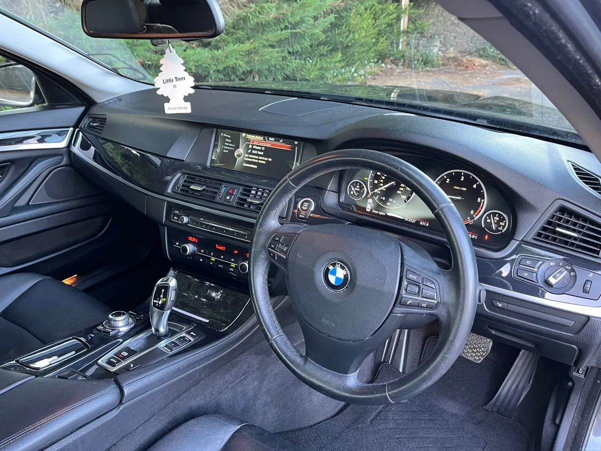 BMW 520d F10 - Image 6