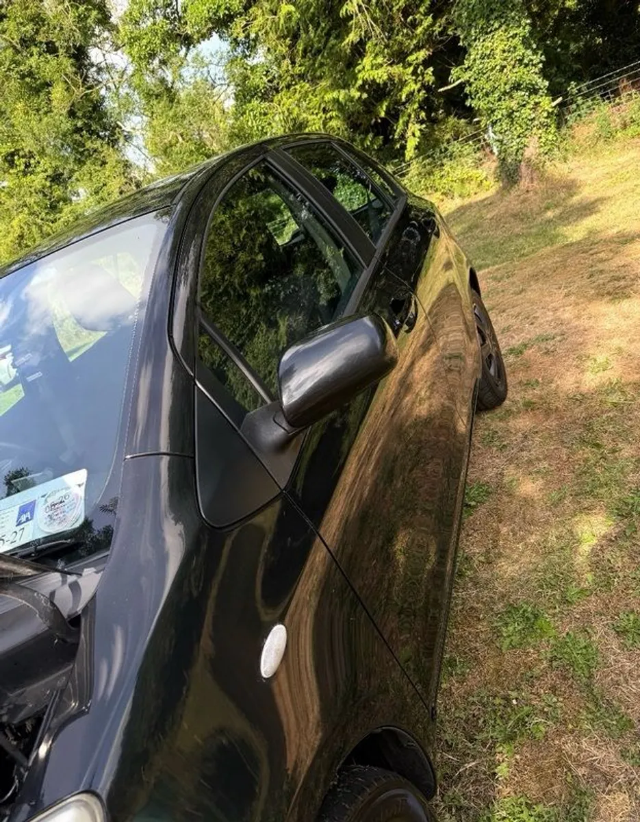2008 Toyota Yaris - Image 2