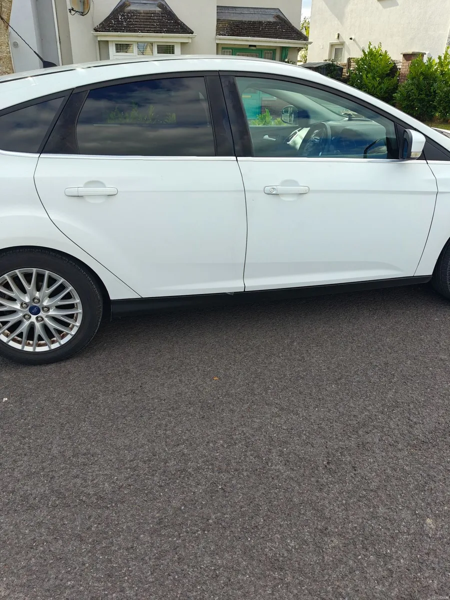 Ford Focus 2012 - Image 4
