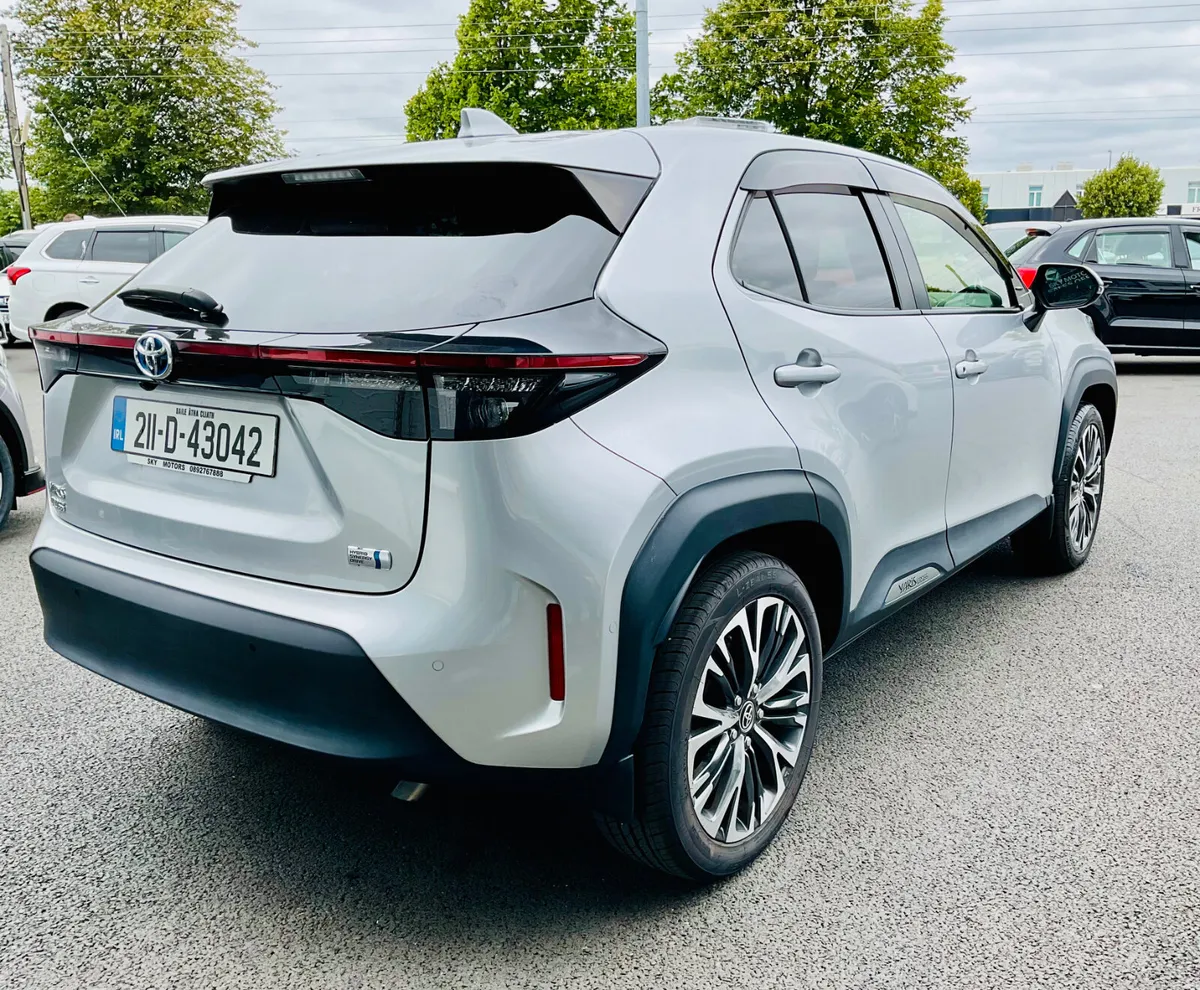 Toyota Yaris Cross 2021  Low Mileage (27K miles) - Image 3