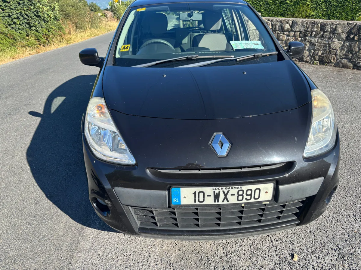 Renault Clio 2010 - Image 2