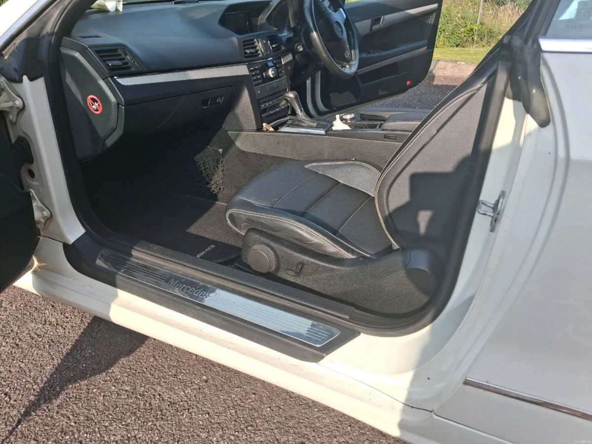 Mercedes Benz E250CDI Be Sport, 2 door Auto - Image 5