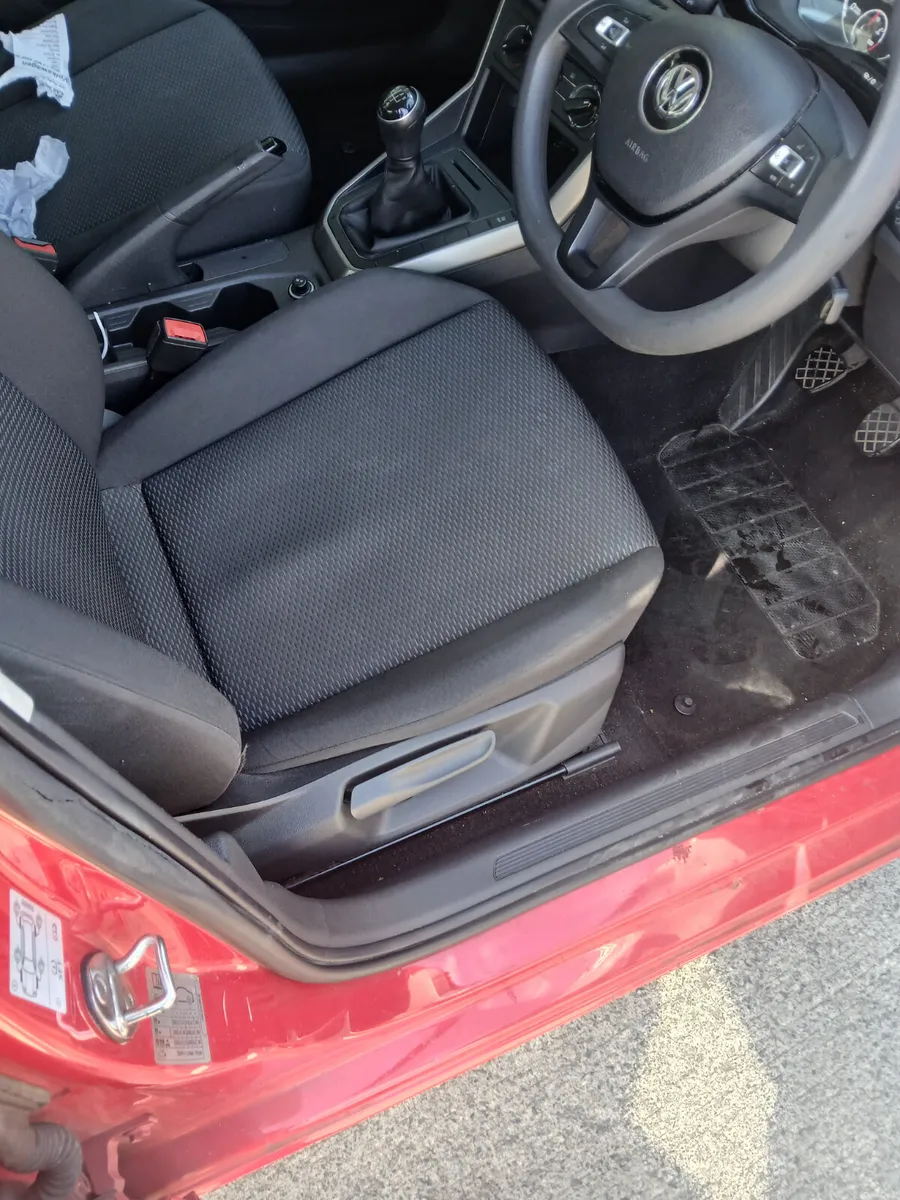 Volkswagen Polo 1 litre  2018 (182) - Image 6