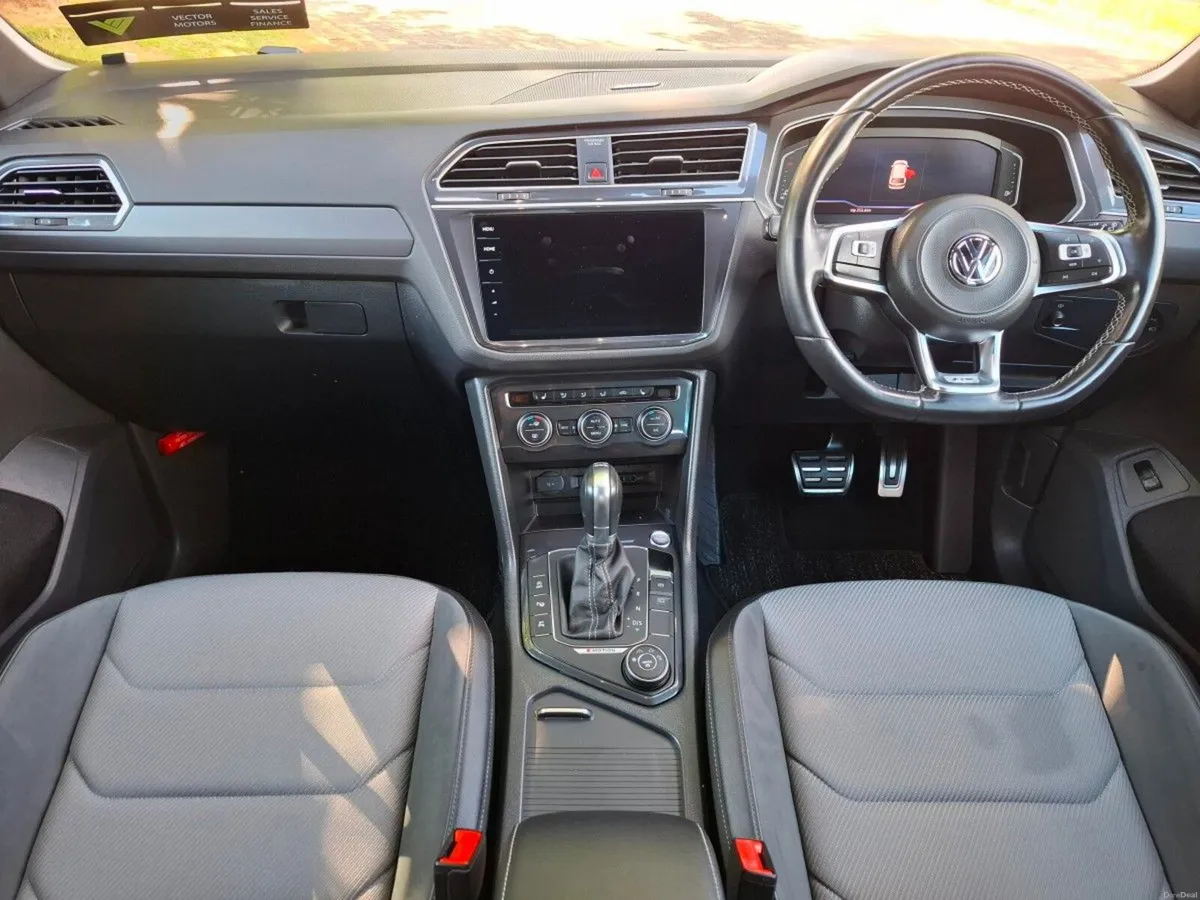 Volkswagen Tiguan R-LINE TDI 4 MOTION NEW NCT 12 M - Image 3