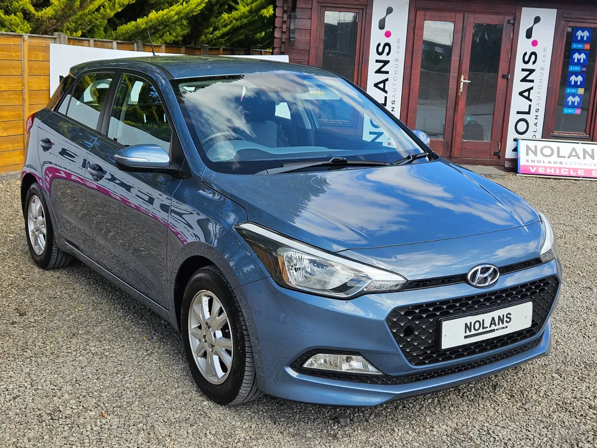Hyundai i20 2017 1.2 Petrol High Spec Low Mileage - Image 6