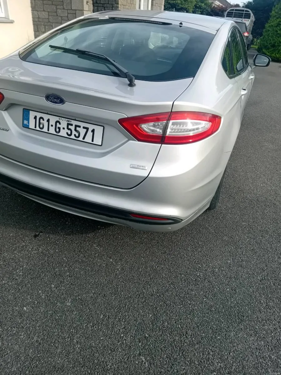 Ford mondeo - Image 4