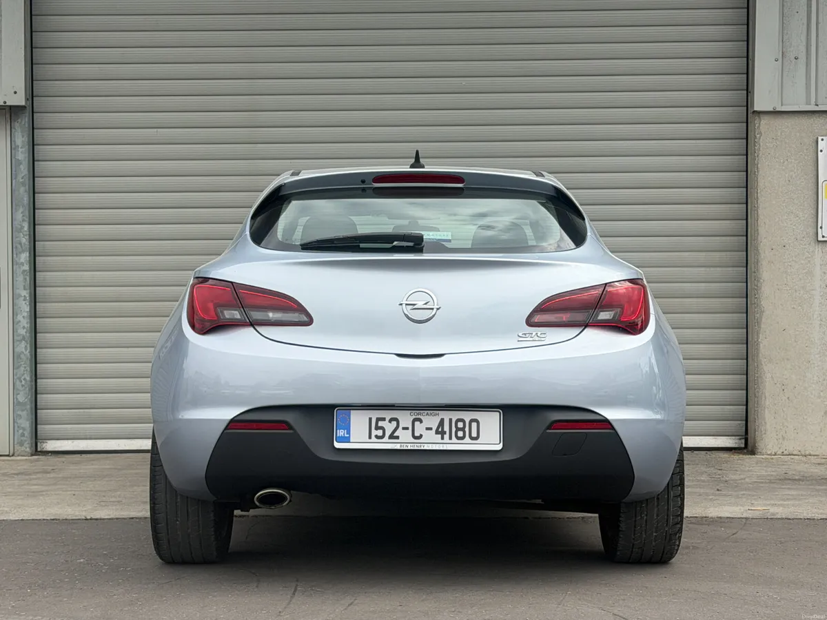 2015 Opel Astra 2.0 CDTI GTC automatic - Image 5