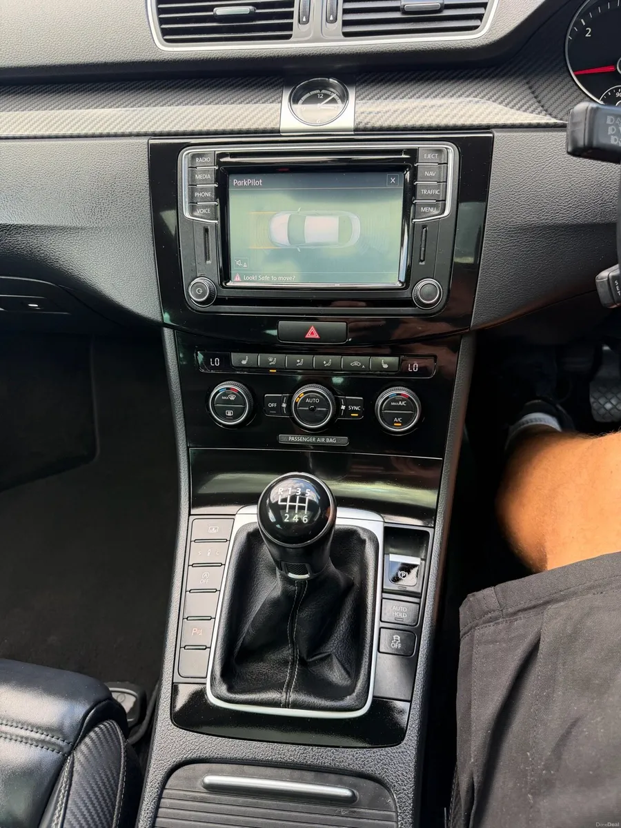 162 VW Passat cc R-line 2.0 diesel, NEW NCT - Image 3