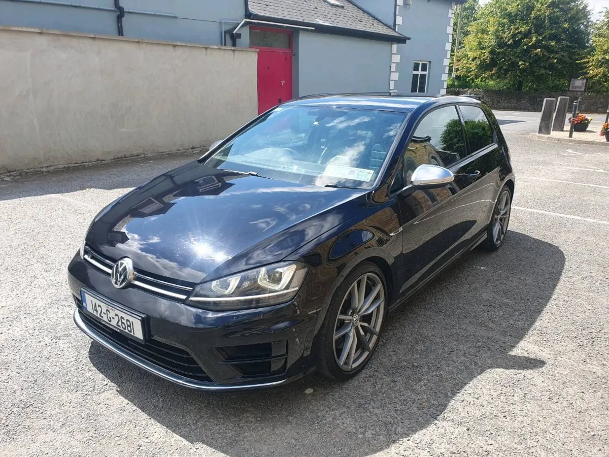 2014 Volkswagen Golf R 2.0 TSI - Image 2