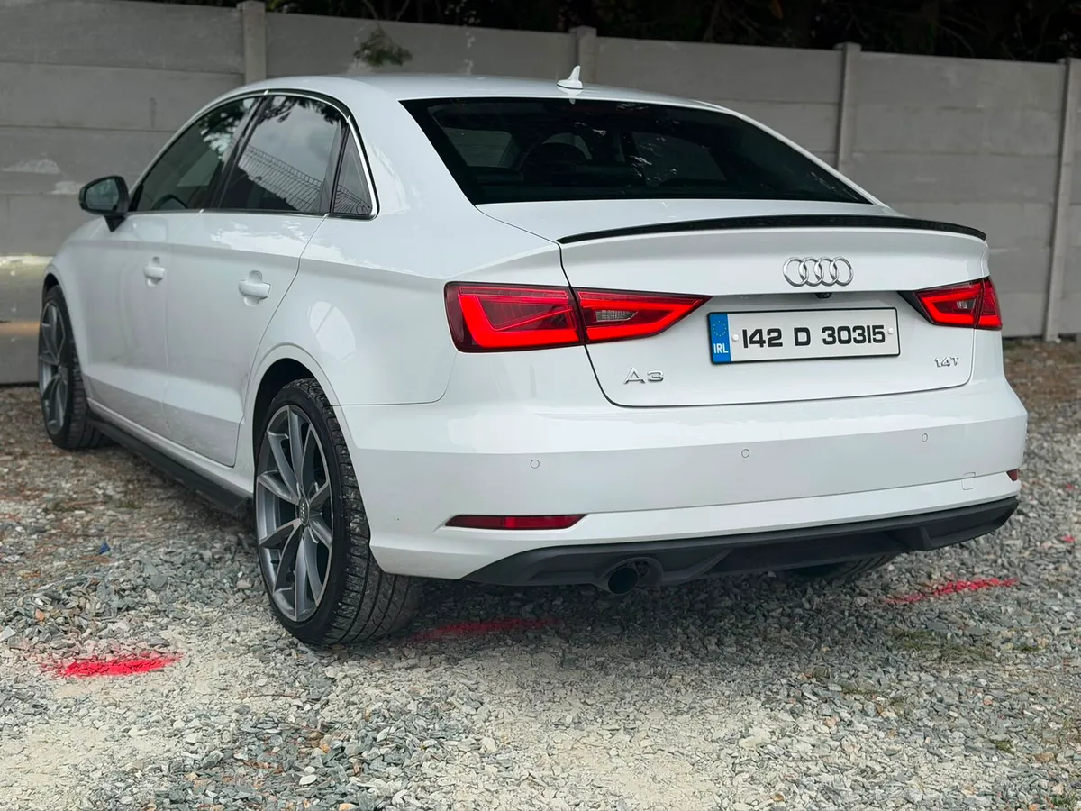 142 AUDI A3 1.4 TFSI SALOON - Image 6