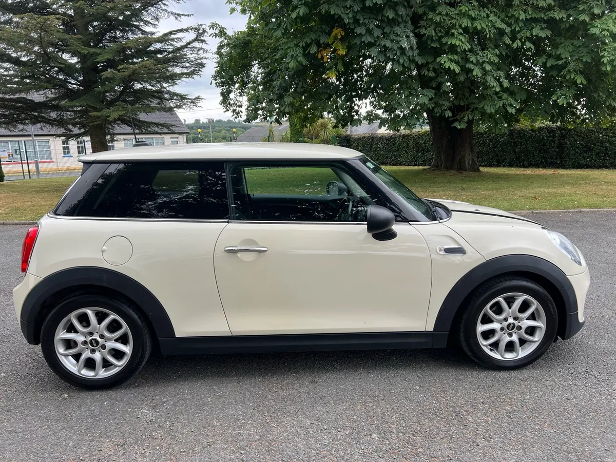 Mini One 2016 … 1.2 Petrol … 129km.. 3 door - Image 3