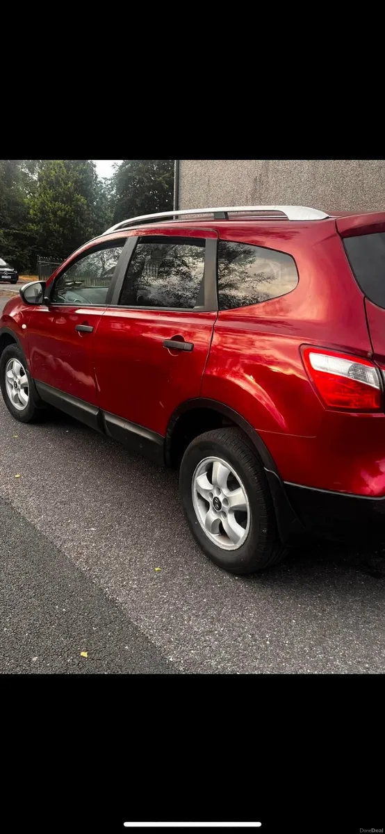 Nissan Qashqai+2 2012 - Image 2
